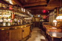English style Pub with wooden design Pub Stella d'Oro Gemona Del Friuli 